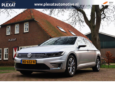 Volkswagen Passat 1.4 TSI GTE Connected Series Plus DSG. | Panorama | Ergo-Stoelen | Full Led | Apple Car Play | Discover-Pro |