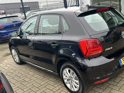 Volkswagen Polo 1.0 Comfortline Zwart, 5 deurs, prachtige auto, zeer veel opties