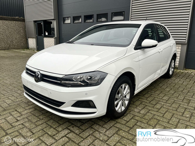 Volkswagen Polo 1.0 MPI NAVI/CRUISE/PDC/LEDER