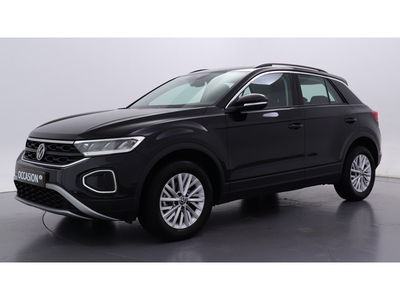 Volkswagen T-Roc 1.0 TSI Life / Parkeersensoren voor en achter / Navi / Airco /