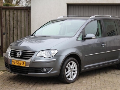 Volkswagen Touran 2.0 TDI 170PK Automaat 7-Persoons Highline