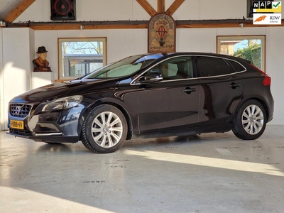 Volvo V40 1.6 T3 Summum I leder I Luxe I camera