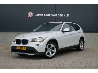 BMW X1 SDrive20i Business | Trekhaak | 17'' | Cruise Control | Navi |