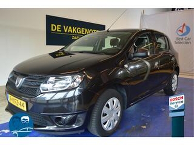 Dacia SANDERO 0.9 TCe Ambiance AIRCO CENTRVERGR ELECRAAM AUDIO/AUX/USB elecraam isofix mooie ruime 4-drs van 2e eigenaar met auto pas 100 % ONDERHOUDEN