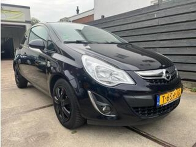 Opel CORSA BJ:2011/SERVICE ONDERHOUD!/AIRCO/NIEUWE APK!