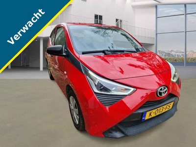 Toyota Aygo VERKOCHT! 1.0 VVT-i X-FUN 5-DRS. + AIRCO/APPLE CARPLAY/CAMERA