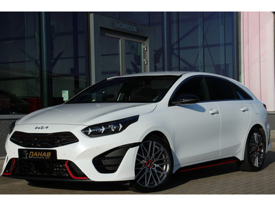 Kia ProCeed 1.6 T-GDi GT | DIRECT LEVERBAAR | 204PK | Sportuitlaat | Parelmoer | JBL