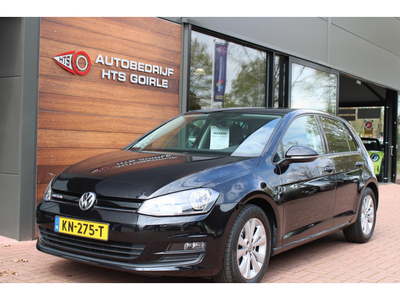 Volkswagen Golf 1.0 TSI Connected Series