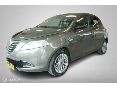 Lancia Ypsilon 0.9 TwinAir Platinum