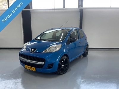 Peugeot 107 XS 1.0 15 inch Allseason Nwe Apk