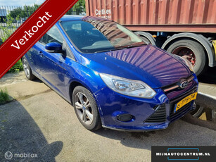 Ford Focus Wagon 1.0 EcoBoost Edition / MOTOR DEFECT !!!