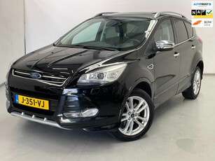 Ford Kuga 1.5 Titanium 4WD / Aut / Pano / Trekhaak / Stoelverwarming