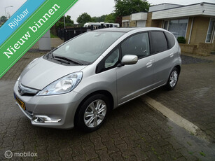 Honda Jazz 1.4 Hybrid Elegance Dealer onderhouden zeer netjes