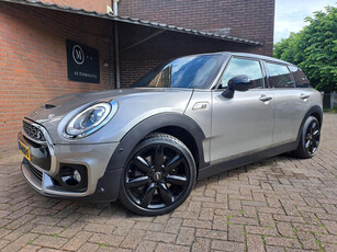 Mini Mini Clubman 2.0 Cooper S 192PK JCW Pakket / Panoramadak / Navigatie / Led Verlichting