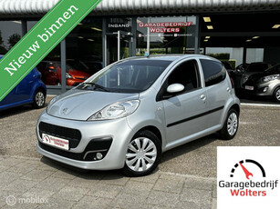 Peugeot 107 1.0-12V Sportium airco speciale uitvoering