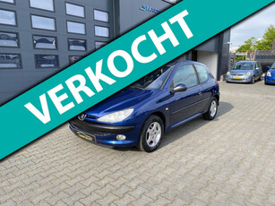 Peugeot 206 1.4 Gentry Clima|Trekhaak N.A.P