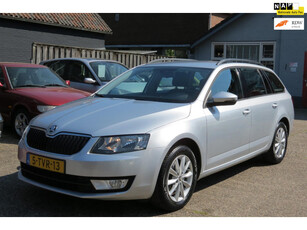 Skoda Octavia Combi 1.2 TSI Greentech Ambition Businessline, NAVI, PDC