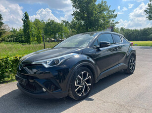 Toyota C-HR 1.8 Hybrid Dynamic / ALLEEN VOOR ONDERDELEN /