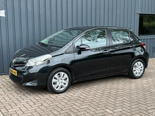 Toyota Yaris 1.3 VVT-i Executive APK!/NAVI!/5-DEURS!/AIRCO!/