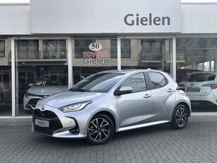 Toyota Yaris 1.5 Hybrid Dynamic Plus | Dodehoekherkenning, Parkeersensoren, Stoelverwarming, Keyless, Apple CarPlay/Android Auto, 16 inch