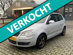 Volkswagen Polo 1.4-16V Comfortline APK 06-05-2024