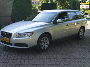 Volvo V70 2.4D Limited Edition leer navi automaat zeer mooi rijdt perfect