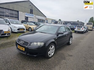 Audi A3 1.6 Attraction Clima Bj:2005