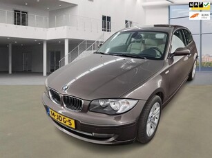 BMW 1-serie 120i Business Line/AUT/LEDER/STOELVERW/TREKHAAK/