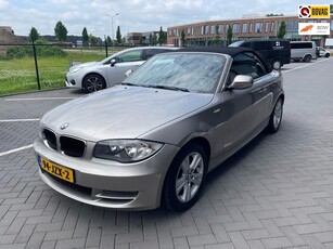 BMW 1-serie Cabrio 118i High Executive leder