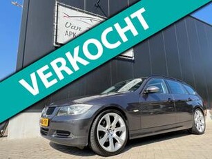 BMW 3-SERIE 318i touring Executive met navi, 18