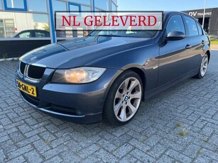 BMW 3-serie 320i Business Line Trekhaak, Navigatie