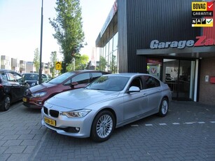 BMW 3-serie 320i Executive