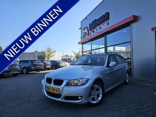 BMW 3 Serie Touring 318i Business Line NL-AUTO TREKHAAK