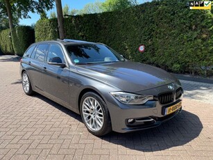 BMW 3-serie Touring 328i High Executive PANO/SPORT/HEAD