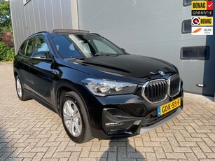 BMW X1 XDrive25e High Executive / Panorama Dak / Leder