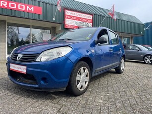 Dacia Sandero 1.2 Ambiance. Wegens inruil verkregen met