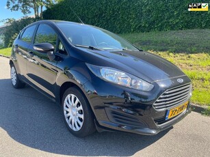 Ford Fiesta 1.0 Champion - airco - 5 deurs - APK 08-2025 !