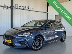 Ford Focus 1.0 Hybrid EcoBoost 125pk ST Line Business