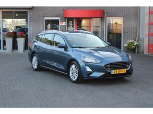 Ford Focus Wagon 1.0 EcoBoost Titanium Bus. Adaptive