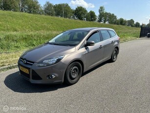 Ford Focus Wagon 1.6 TDCI Trend titanium nieuwe apk