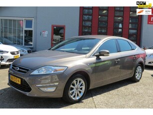 Ford Mondeo 1.6 TDCi ECOnetic Titanium ,1/2 Leder Nieuwe