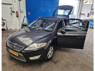 Ford Mondeo 2.0-16V Limited 5 DRS ZEER NETJES