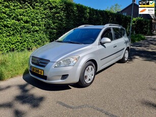 Kia Cee'd Sporty Wagon 1.4 Fifteen ISG