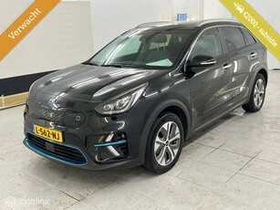 Kia e-Niro DynamicPlusLine 64 kWh Schuifdak Navi 3 Fasen