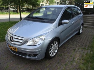 Mercedes-Benz B-klasse 200//km ORG 91350 MET ALLE BOEKJES