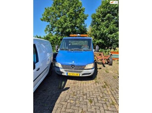 Mercedes-Benz Sprinter 413 CDI 2.2 402