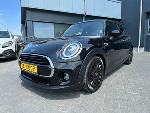 Mini Cooper 1.5i Aut. Navigatie Leder 136PK