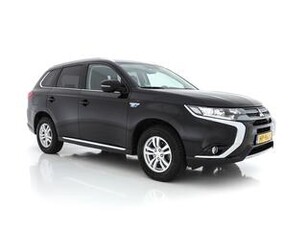 Mitsubishi OUTLANDER 2.0 PHEV Business Edition AWD AUT. *NAVI-FULLMAP | ECC | CRUISE | LEDER-ALCANTARA | CAMERA | DAB | KEYLESS*