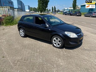 Opel Astra 1.7 CDTi Business