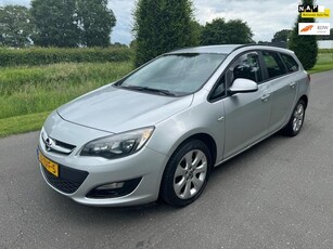 Opel Astra Sports Tourer 1.4 Business +